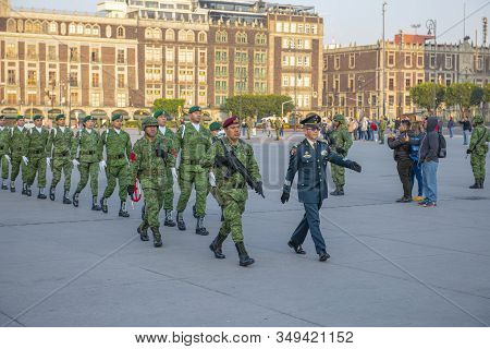 Mexico City - Jan. 15, 2020: Raising Flag Guard Of Honor March On Zocalo At Historic Center Of Mexic