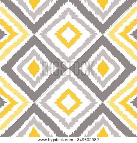 Bright Tie Dye Ogee Vector Seamless Pattern. Watercolor Carpet Wallpaper. Ethnic Drawing Tribal Desi