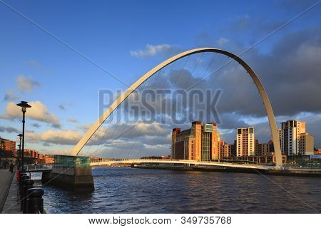 Gateshead, England - March 11:  Gateshead Millennium Bridge With The Baltic Centre For Contemporary 