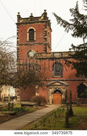 St John The Baptist Church.  St John The Baptist Is An Anglican Church Situated In Knutsford, Cheshi