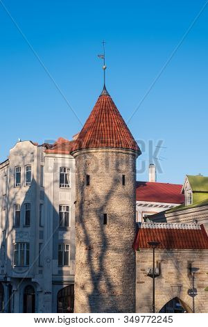 Tallinn, Estonia - February 06 2020: Twin Towers Of Viru Gate At The Entrance To The Old Town Of Tal