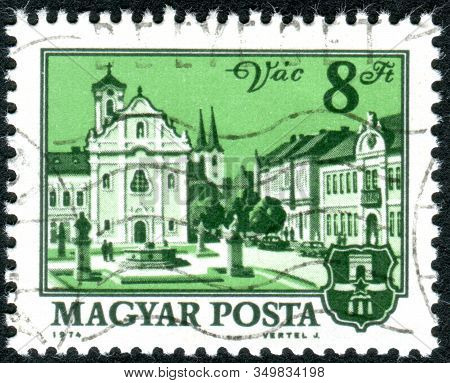Hungary - Circa 1974: A Stamp Printed In Hungary, Depicted Vac, A Town In Pest County, Circa 1974