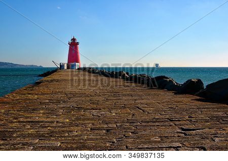 Long Pier Of Poolbeg Lighthouse Dublin Port