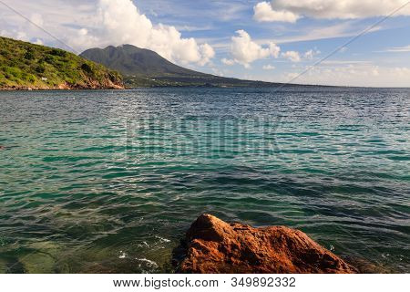 Cockleshell Bay.  The View From Cockleshell Bay On The Caribbean Island Of St. Kitts In The West Ind