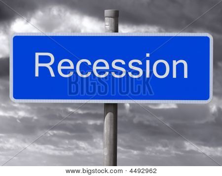 เครื่องหมายถดถอยและท้องฟ้ามีเมฆมากความมืด