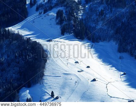Ski Resort Alp Sellamatt-alt St. Johann Or Night Skiing Slope (skigebiet - Nachtskifahren) In The To