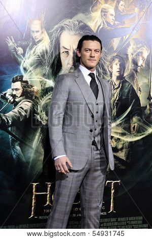 LOS ANGELES - DEC 2: Luke Evans at the premiere of Warner Bros' 'The Hobbit: The Desolation of Smaug' at the Dolby Theater on December 2, 2013 in Los Angeles, CA