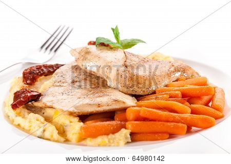Grilled Meat With Small Carrots