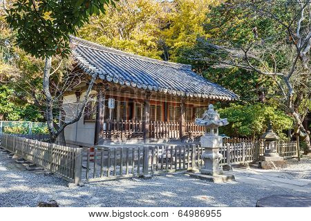 Small hall of Kotokuin Temple in Kamakura
