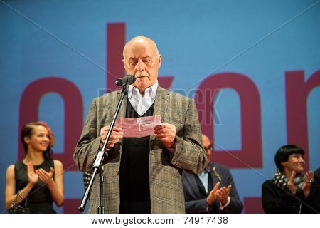 MOSCOW - OCTOBER, 8 : Director Stanislav Govorukhin. Premiere of the movie Weekend, October,8, 2014 at Octyabr Cinema in Moscow, Russia