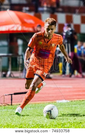 Sisaket Thailand-october 22: Jakkapong Somboon Of Sisaket Fc. In Action During Thai Premier League B