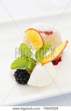 cae with ice cream