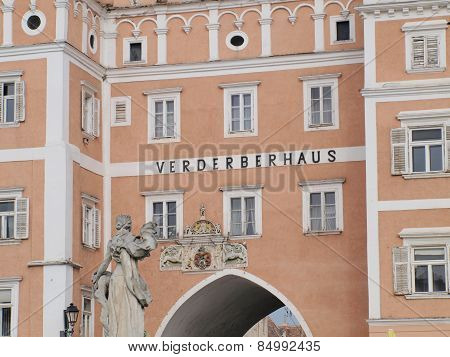 Renaissance Verderber House, The City Of Retz