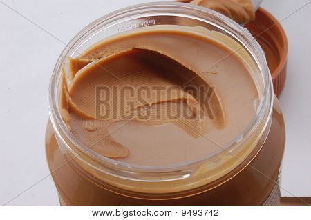 Erdnussbutter