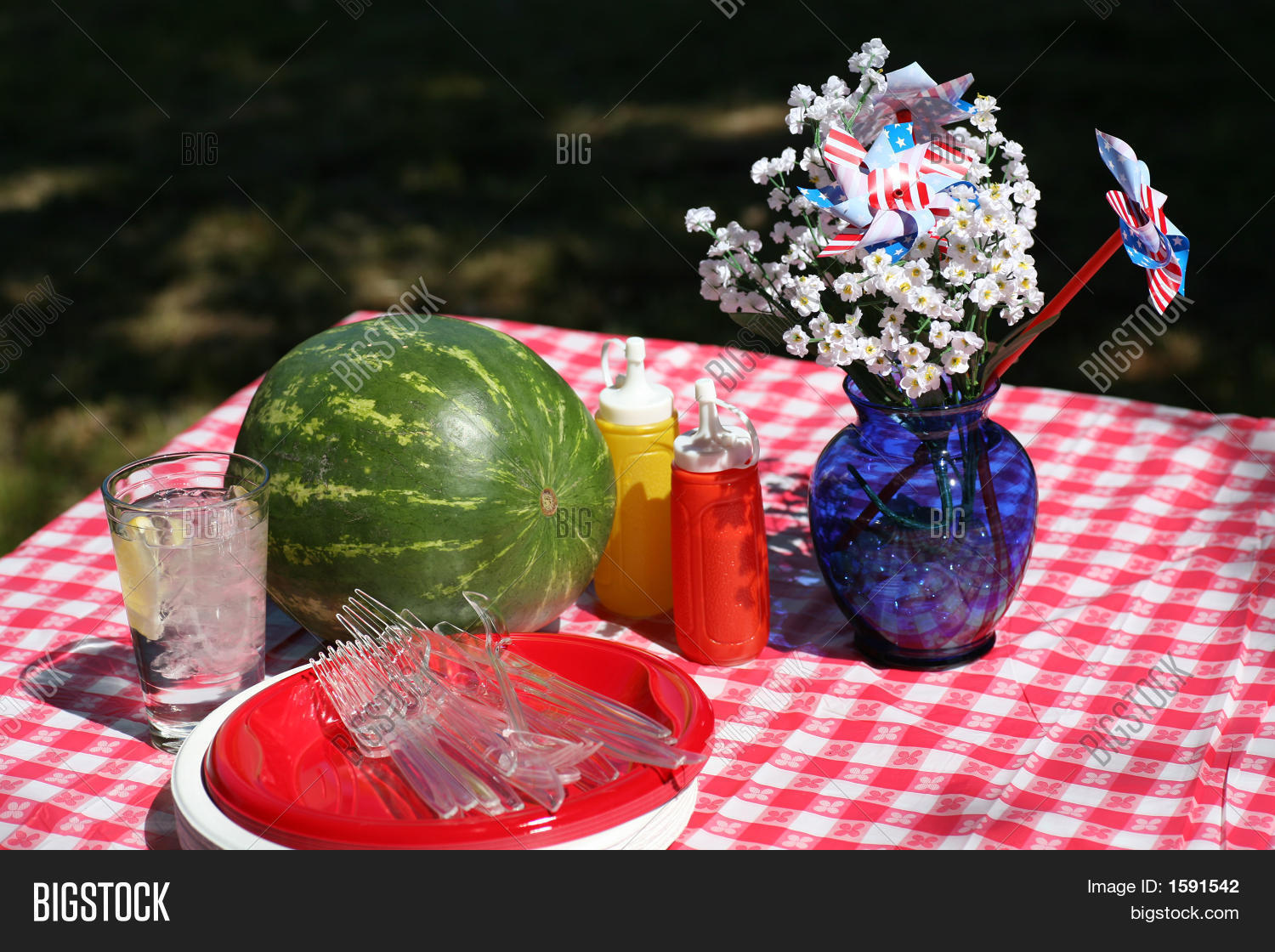 Old Fashioned Picnic Image & Photo (Free Trial) Bigstock