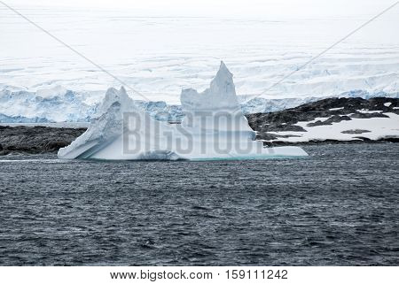 Antarctica in a cloudy day- Antarctic Peninsula - Palmer Archipelago - Neumayer Channel - Global warming - Fairytale landscape