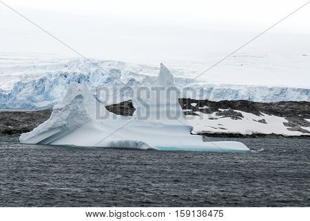 Antarctica in a cloudy day- Antarctic Peninsula - Palmer Archipelago - Neumayer Channel - Global warming - Fairytale landscape