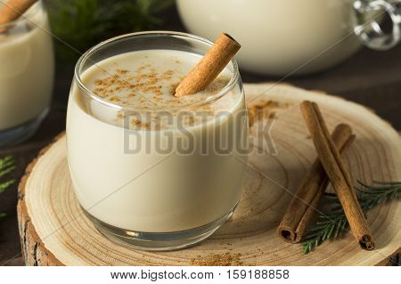 Homemade Christmas Eggnog With Cinnamon