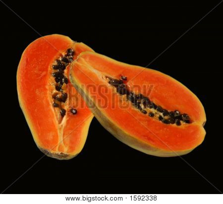 Papaya su nero