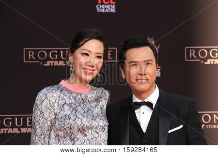 LOS ANGELES - DEC 1:  Cissy Wang, Donnie Yen at the Donnie Yen Hand And Footprint Ceremony at TCL Chinese Theater IMAX on December 1, 2016 in Los Angeles, CA