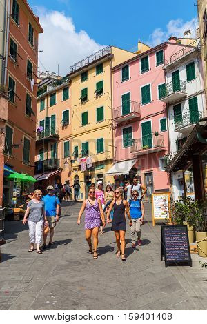 Steep Road In Riomaggiore, Cinque Terre, Italy