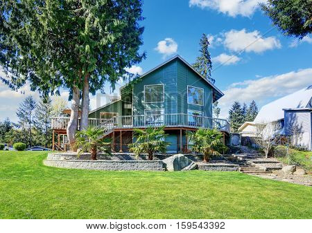 Beautiful Waterfront Home Exterior On Lake Tapps.