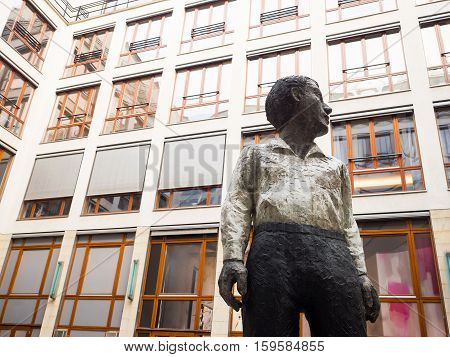 Statue In The Yard Of Palias Am Pariser Platz