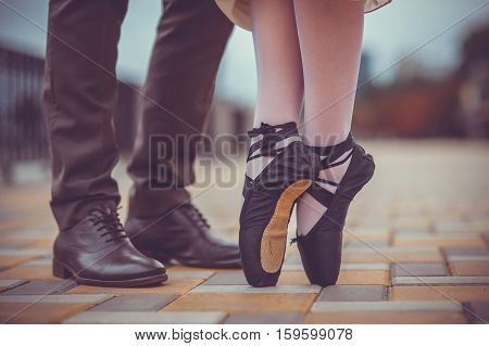Feet Guy And Girl