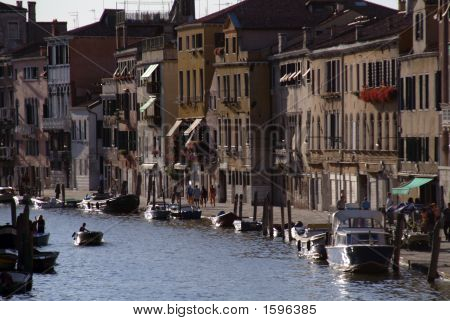 Blick auf den Kanal in Venedig