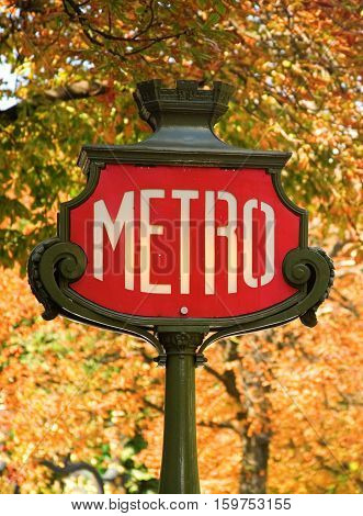 Parisian Metro Sign