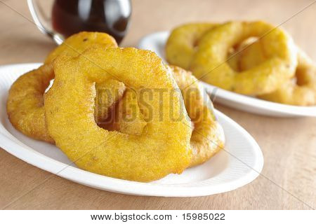 Dessert popolare peruviana chiamata Picarones