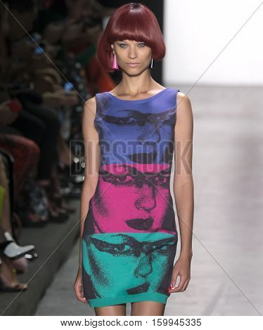 Jeremy Scott - Spring 2017 Collection