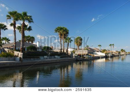 Waterside domy na Padre Island, Texas