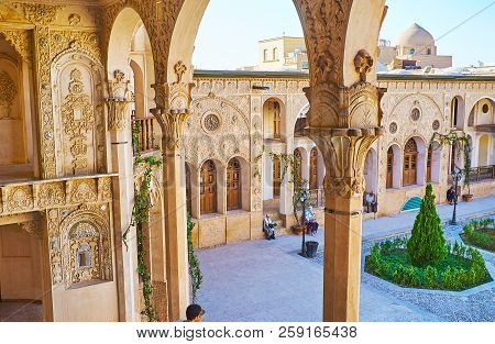 Kashan, Iran - October 22, 2017: The View On The Scenic Court Of Tabatabaei House Through The Column
