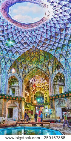 Kashan, Iran - October 22, 2017: The Intericate Interior Of Aminoddole Caravanserai (timche-ye Amin 