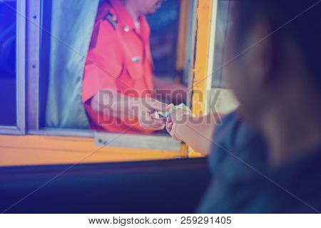 Driver Pay For The Expressway
