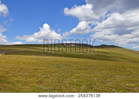 Scenic Views From Trail Ridge Road, Rocky Mountain National Park In Colorado, Usa.