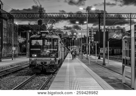Sunset Station Bw