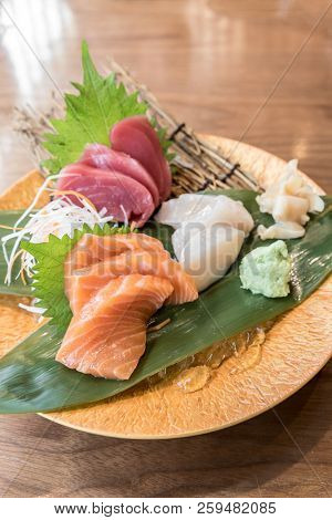 Sashimi grand luxuary japanese cuisine