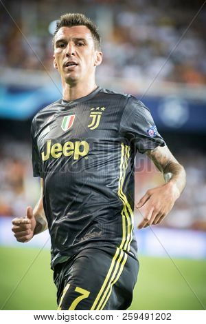 VALENCIA, SPAIN - SETEMBER 19: Mandzukic during UEFA Champions League match between Valencia CF and Juventus at Mestalla Stadium on September 19, 2018 in Valencia, Spain