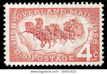 Spojené státy - cca 1958:Stamp vytištěno v USA slaví 100 let ci pozemní poštou