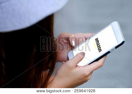 Chiangmai, Thailand - August 29, 2018. Amazon Application On Smartphone Display In Hand Women.shot F