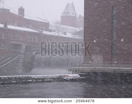 Der Schneefall in Tampere, Finnland, Europa