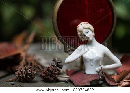 German Half Doll (porcelain) 