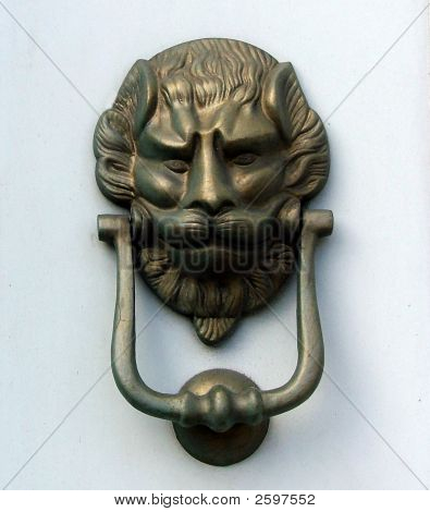 Doorknocker oroszlán