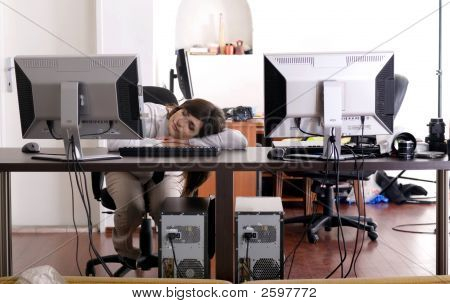 Stanco al lavoro