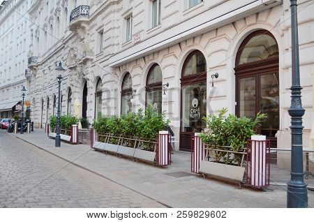 Vienna, Austria - June 18, 2018: Beautiful Building Of Cafe Klimt On City Street