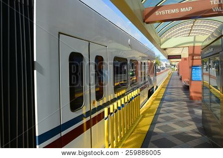 San Jose, Ca, Usa - Mar. 12, 2014: Vta Light Rail At Convention Center Station In Downtown San Jose,