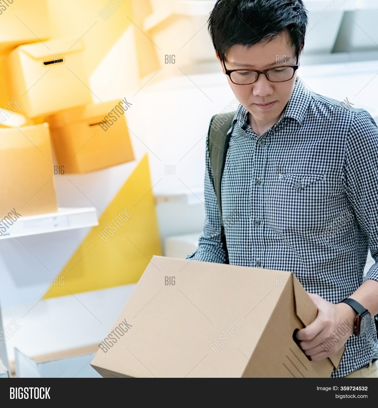 Выбрать коробку. Коробка для подарка. Выбрать коробку геншин. Выбрать коробку геншин. Коробочка выбор.