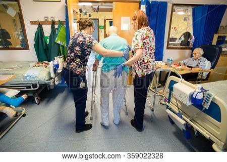 Andover,hampshire/united Kingdom- December 25 2019: